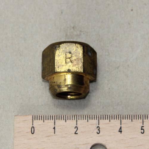 Product image of the product “Wheel Nut RH, Used ”
