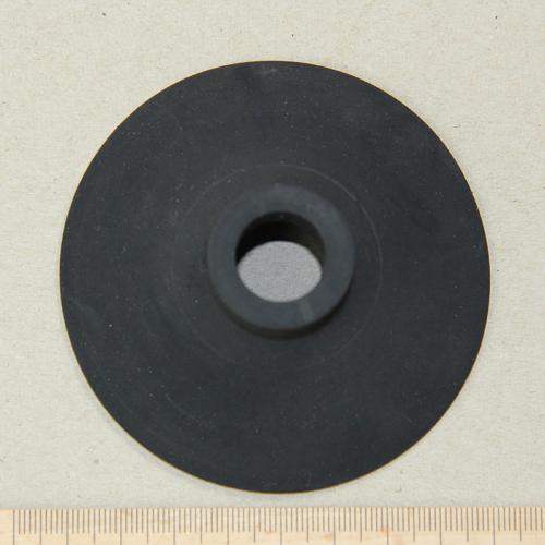 Artikelbild des Artikels “Stoßstangenhalter, seitlich hinten, Gummiabdeckung “