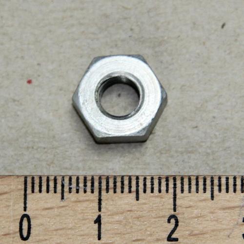 Product image of the product “Nut, Half,  .250 WHIT ”