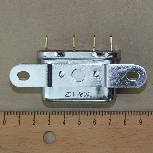 Artikelbild des Artikels “Elektrische Fensterheber (flache Motoren) oder Choke, Relais 6RA, 4polig “