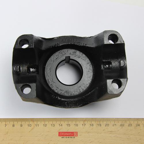 Product image of the product “Rear Hub Driving Shaft, Yoke, Used ”
