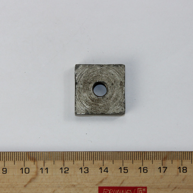 Artikelbild 1 des Artikels “Sitzbefestigung u.a., Käfigmutter, quadratisch, gebraucht “