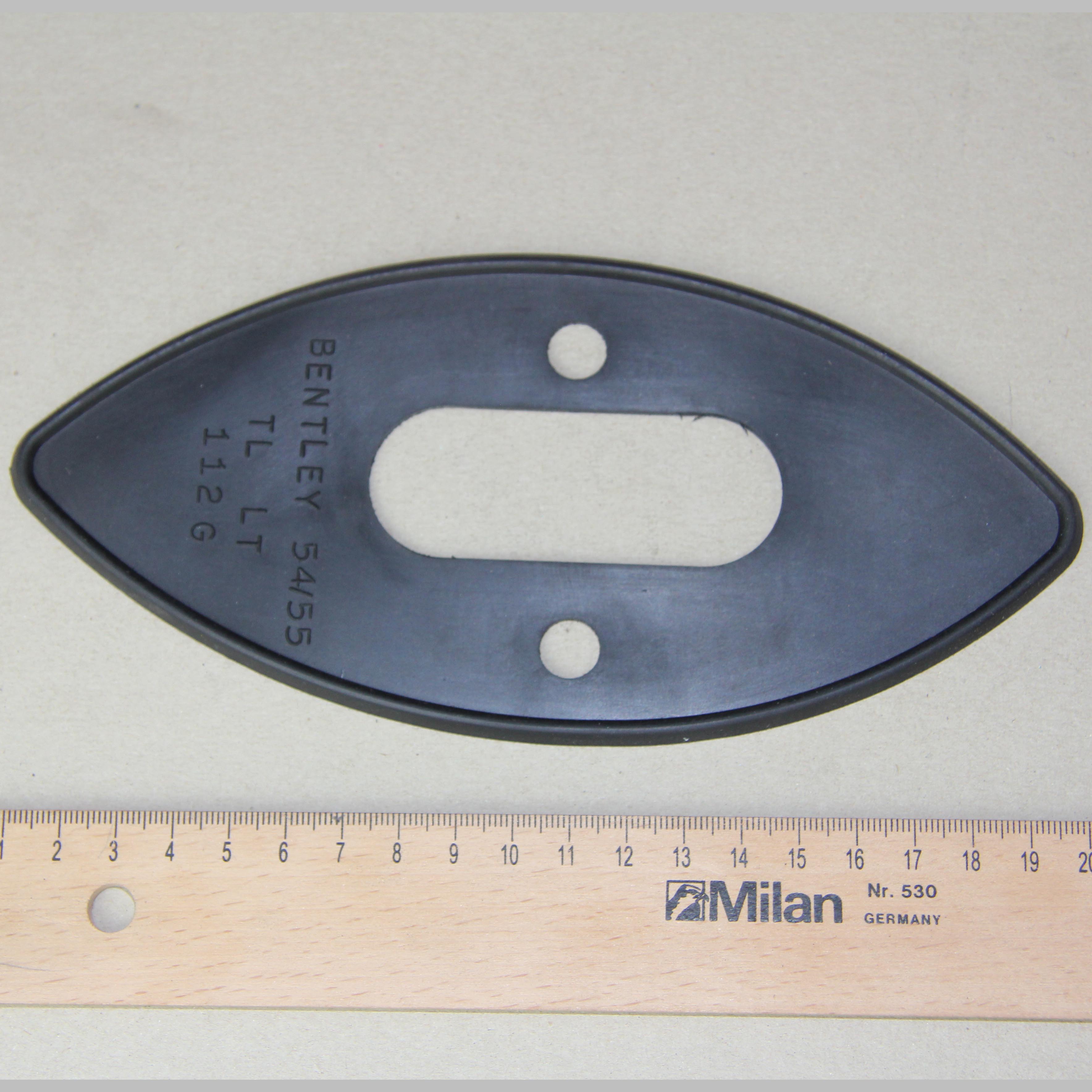Product image 1 of the product “Rear Lamp, Casing to Wing, Pad ”