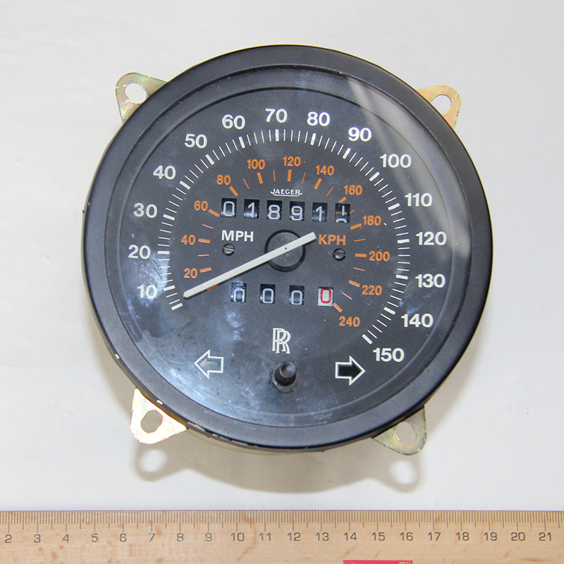 Product image 1 of the product “Speedometer, Miles, 150mp/h, 240km/h, Exchange ”