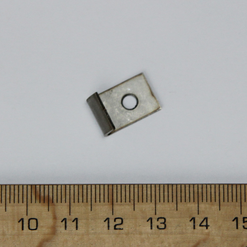 Artikelbild 1 des Artikels “Scheinwerfer, Chrom-Umrandung, Halteclip “