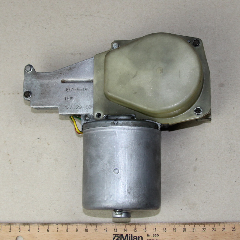 Artikelbild 1 des Artikels “Scheibenwischermotor mit Intervallschalter, Austausch “