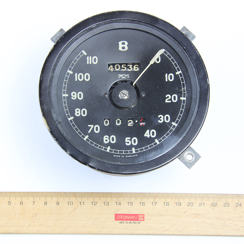Product image 1 of the product “Speedometer, Bentley, Exchange ”