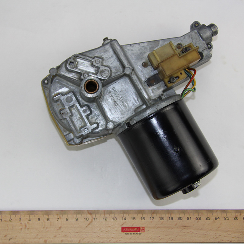 Artikelbild 2 des Artikels “Scheibenwischermotor ohne Intervallschalter, Austausch “