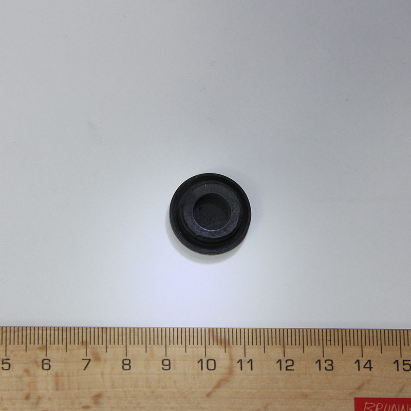 Artikelbild 3 des Artikels “Gummistopfen für Boden, klein, Loch 15,5mm  “